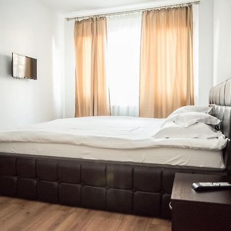Executive Apartments 2 Craiova Extérieur photo